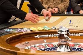 Permainan Dart jcototo di layar ponsel